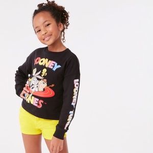 Forever 21 girls black Looney Tunes shirt